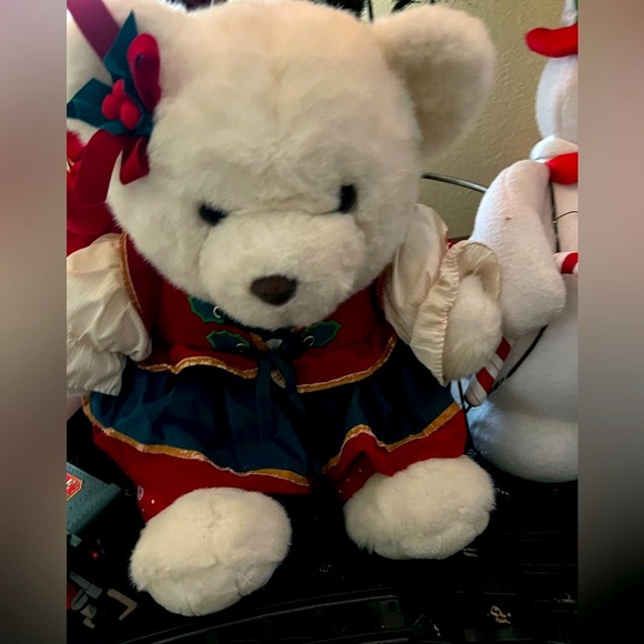 1995 Christmas bear - Picture 1 of 9